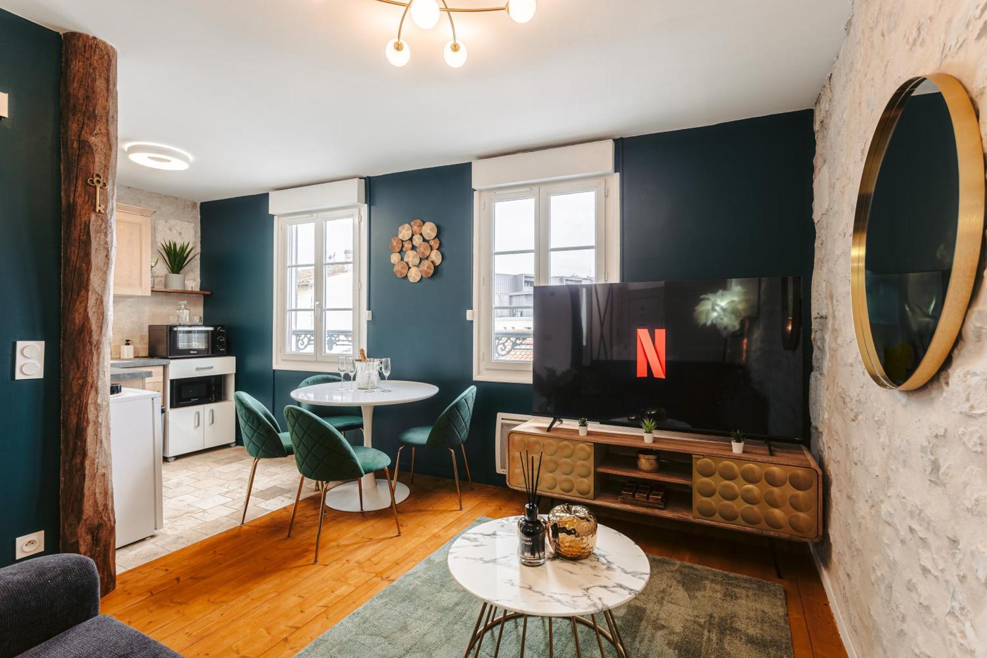 Gatsby - Elegant, Central, Fibre, Tv 4K, Netflix, Literie Confortable La Rochelle  Exterior photo